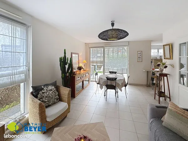 Appartement 3 pièces 69 m² 