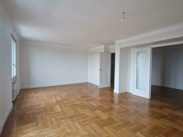 Appartement 5 pièces 117 m² 