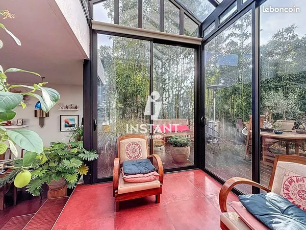 Maison 5 pièces 217 m² 