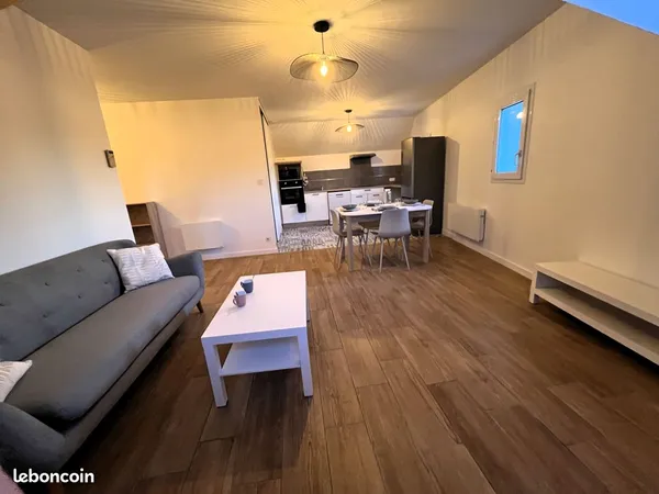 T3 meublé - 2 chambres - 68m2 - proche centre Château-Gontier 
