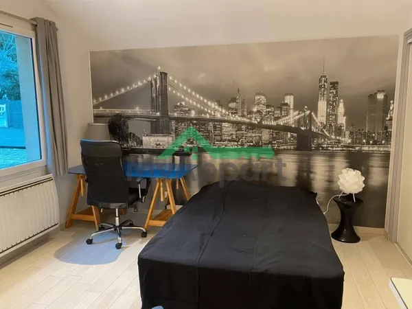 Studio 1 pièce 21 m² 
