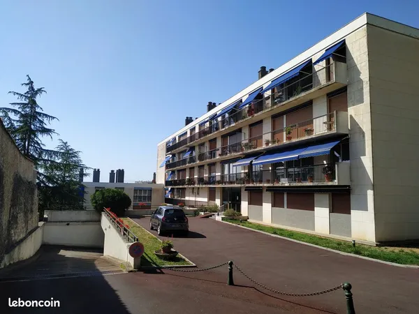 STUDIO Centre ville 39m2 
