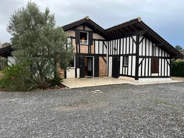 Maison 6 pièces 160 m² 