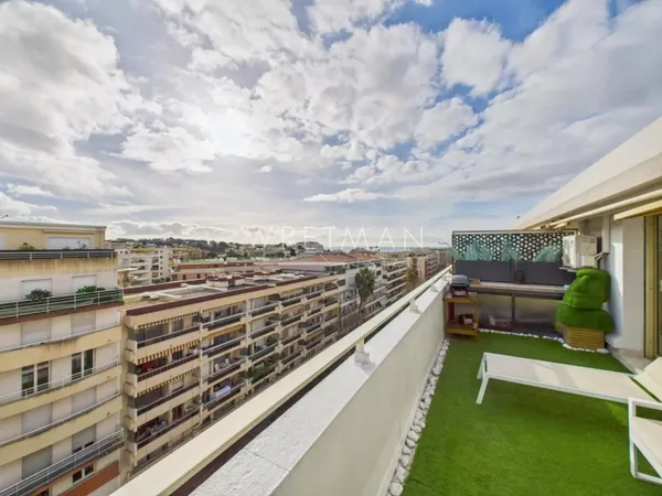 Appartement duplex avec grande terrasse et aperçu mer - Juan-les 
