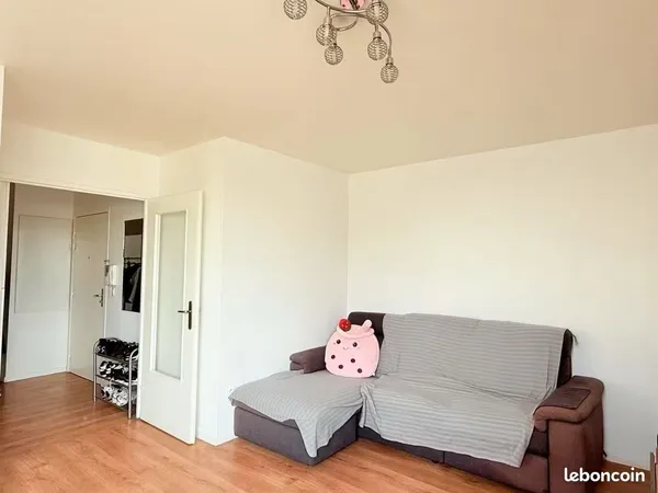 Bel appartement T3 de 60 m² avec balcon, parking et ascenseur - Vitry-sur-Seine (proche Tram T9 