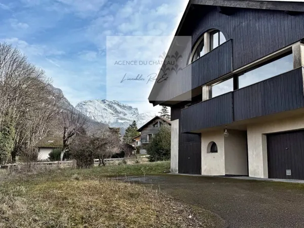 Maison 6 pièces 180 m² 