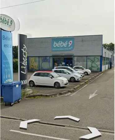 Local 475 m2 Hésingue/Saint-Louis 