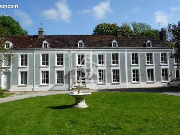Château 15 pièces 404 m² 