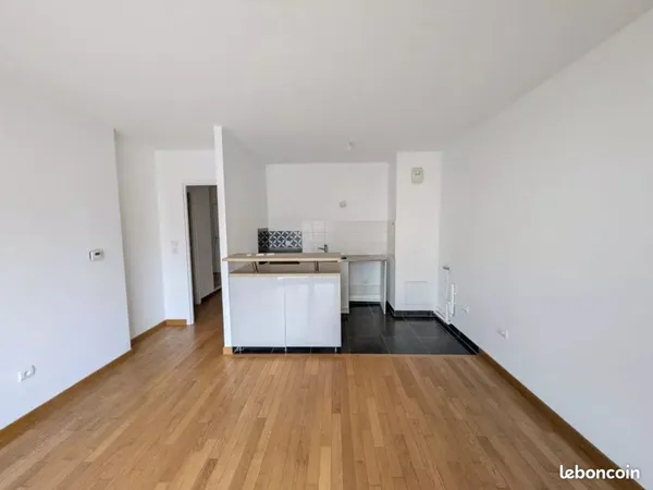 Appartement 1 pièce 38 m² 