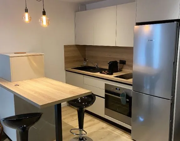 Appartement 1 pièce 27 m² 