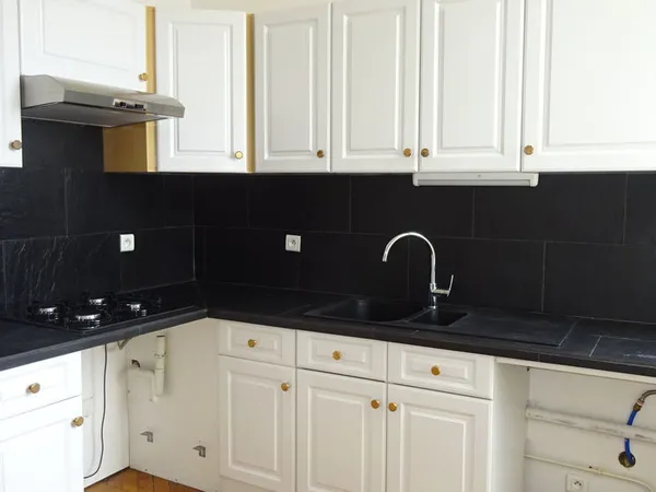 APPARTEMENT DE CARACTÈRE 