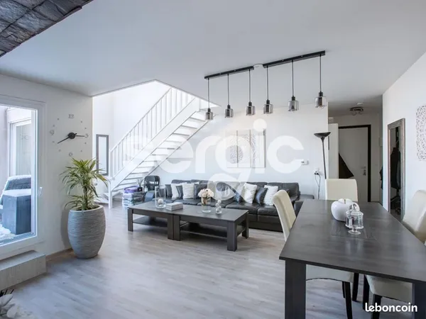 Appartement 5 pièces 100 m² 