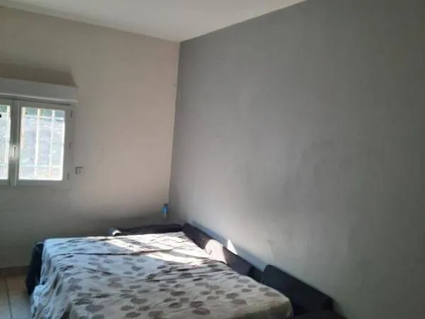 Appartement 1 pièce 14 m² 