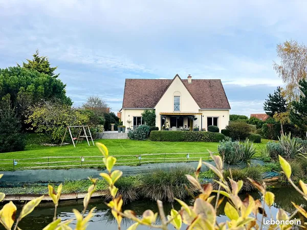 Maison 7 pièces 223 m² 