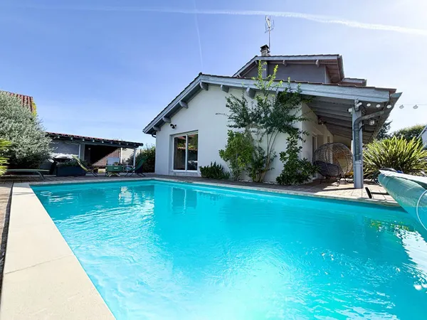 Maison 6 pièces 155 m² 