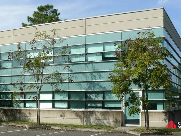Bureau 717 m² 