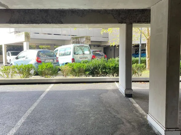 Parking 5 m² 