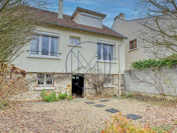 Maison 5 pièces 133 m² 