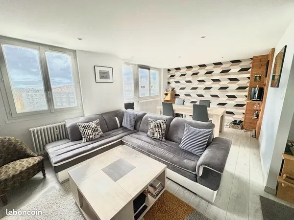 Appartement F3 lumineux avec GARAGE + cave Quartier Montplaisir 
