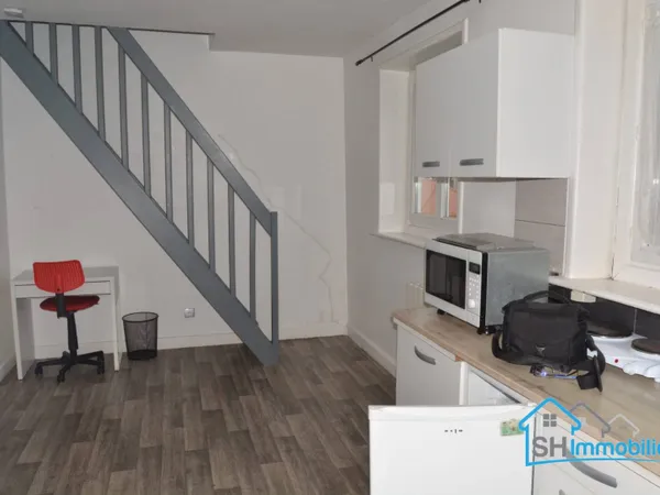 Studio 2 pièces 25 m² 