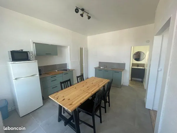 Location T3 refait à neuf - Vienne Estressin Gare 