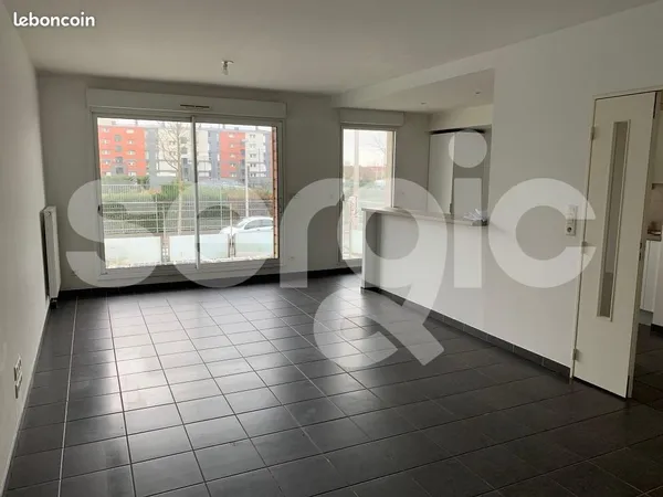 Appartement 3 pièces 81 m² 