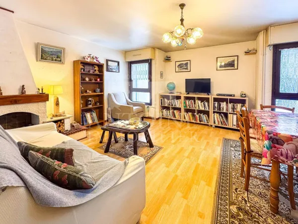 Appartement 4 pièces 83 m² 