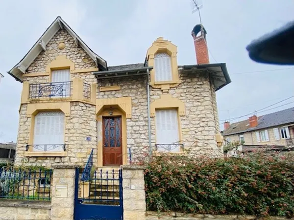 Maison de ville 8 pièces 150 m² 
