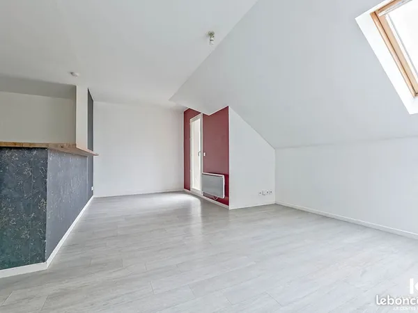 Appartement 4 pièces 63 m² 