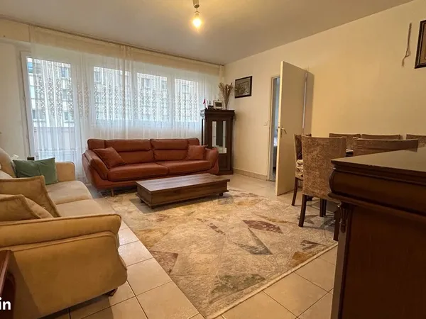 Appartement 4 pièces 81 m² 