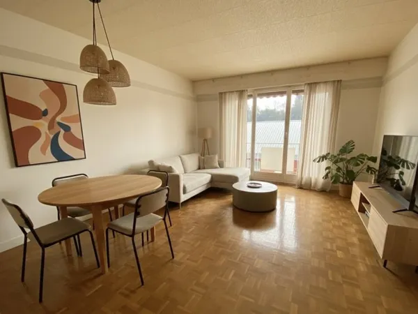 Appartement T4 avec garage - Dernier étage
