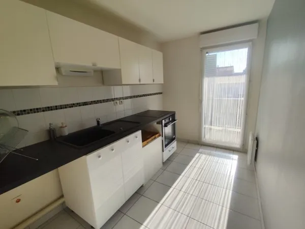 Appartement de 3 pièces principales 
