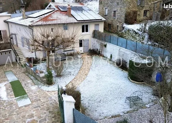 Maison 4 pièces 151 m² 