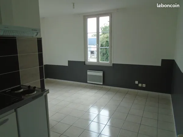 Loue studio avec place de parking 
