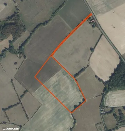 Terrain 220000 m² 