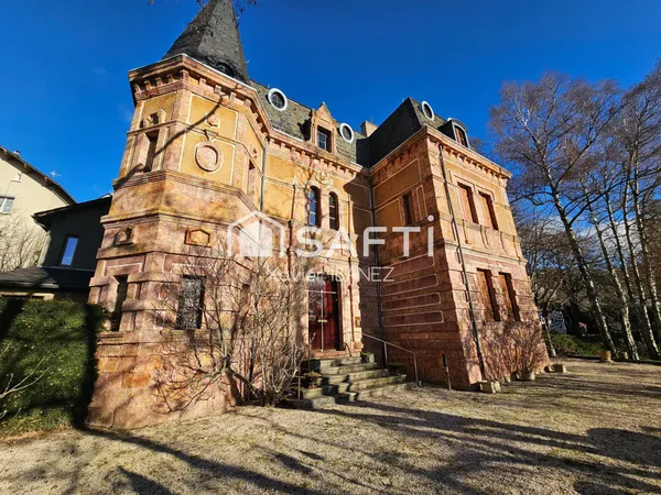 Château 278 m² Saint-Alban-sur-Limagnole (Lozère) 