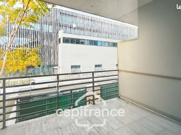 Studio 1 pièce 18 m² 