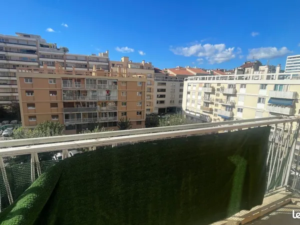 Appartement 4 pièces 64 m² 