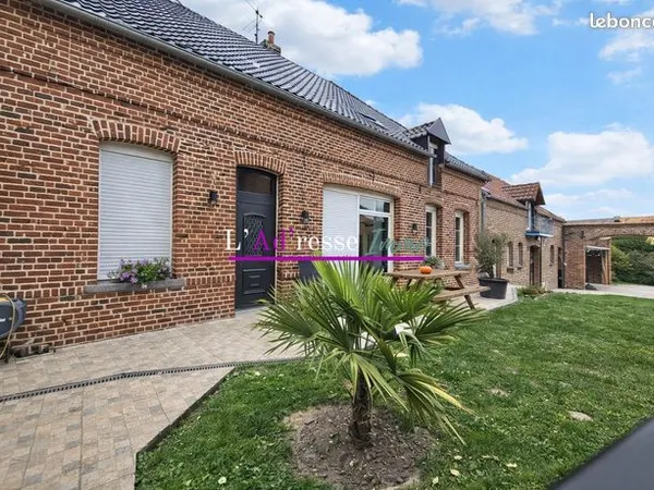 Maison 10 pièces 183 m² 