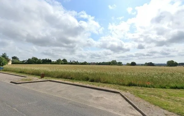 Terrain 670 m² 