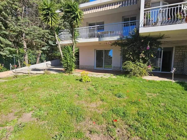 Appartement 3 pièces 93 m² 
