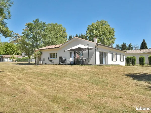 Propriété 4 pièces 98 m² 