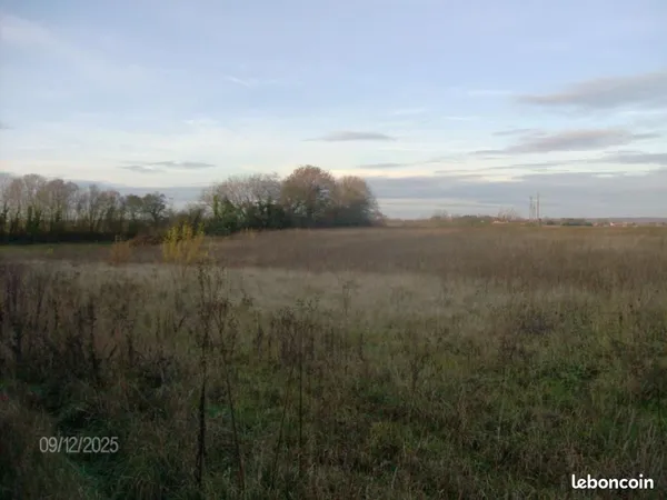 Terrain 4 500 m² Flers Sur Noye 