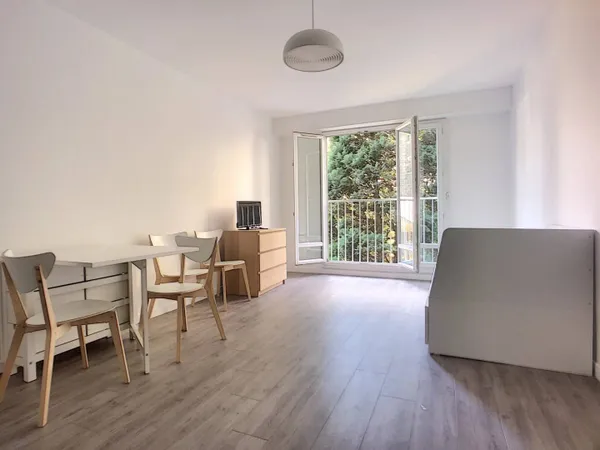 Appartement 1 pièce 30 m² 