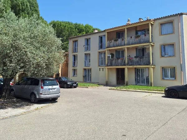 Appartement 5 pièces 84 m² 