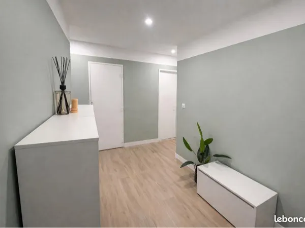 Bel appartement 74 m² - 3 chambres - Dernier étage - Proche commodités 