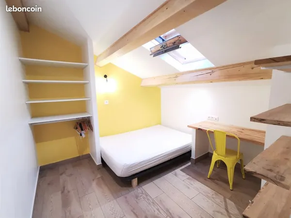 Appartement 6 pièces 100 m² 
