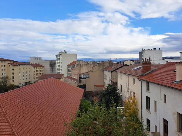 Studio 1 pièce 18 m² 
