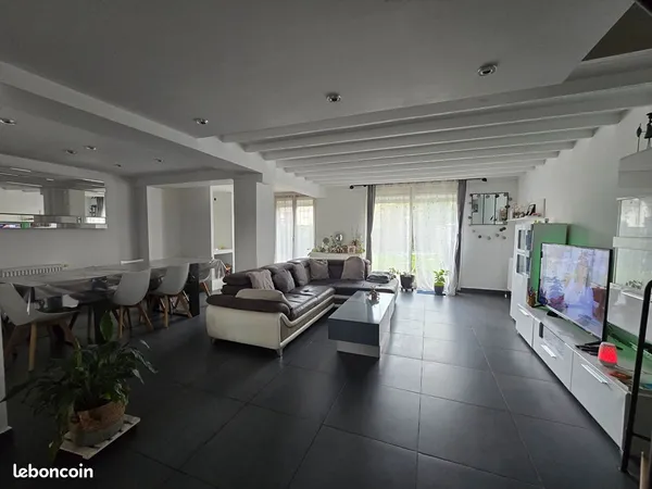 Maison 6 pièces 120 m² 