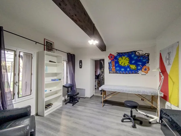 Local professionnel 80 m² 